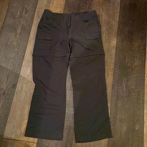 North Face zip off pants size 12 short